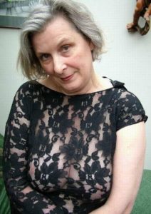 Epouse mature du 15 infidèle pour sexe