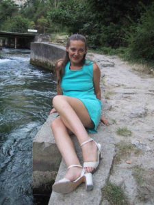 Femme mariée en manque de sexe sur le 77